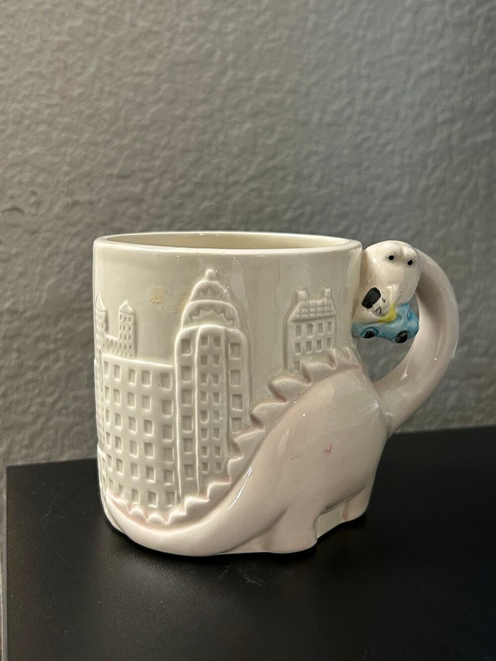 Vintage 1987 Omnibus Cityscape Dinosaur Sculpted Handle Ceramic Coffee Mug Rare